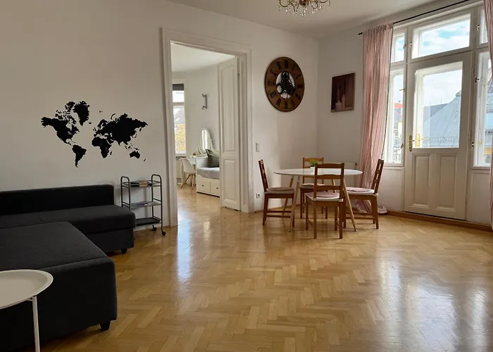 Cozy Near Schoenbrunn 17 Apartment