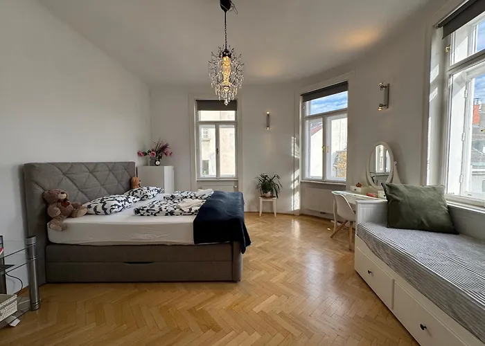 Cozy Near Schoenbrunn 17 * Vienna