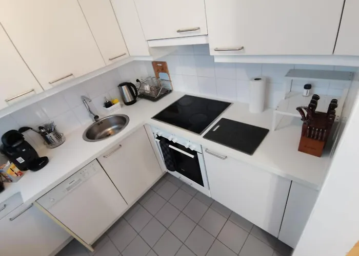Apartment Cozy Near Schoenbrunn 17 *
